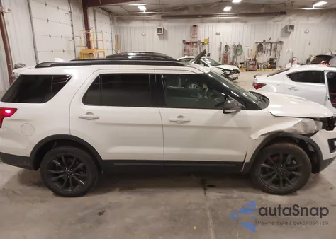 2017 Ford Explorer Xlt z USA, uszkodzony, nr VIN 1FM5K8D83HGA30672